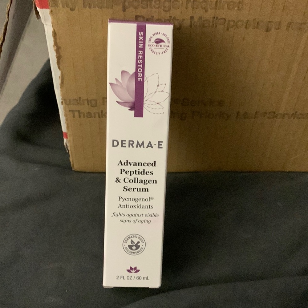 Derma•E Advanced Peptides and Flora-Collagen Serum NEW IN BOX moisturizer